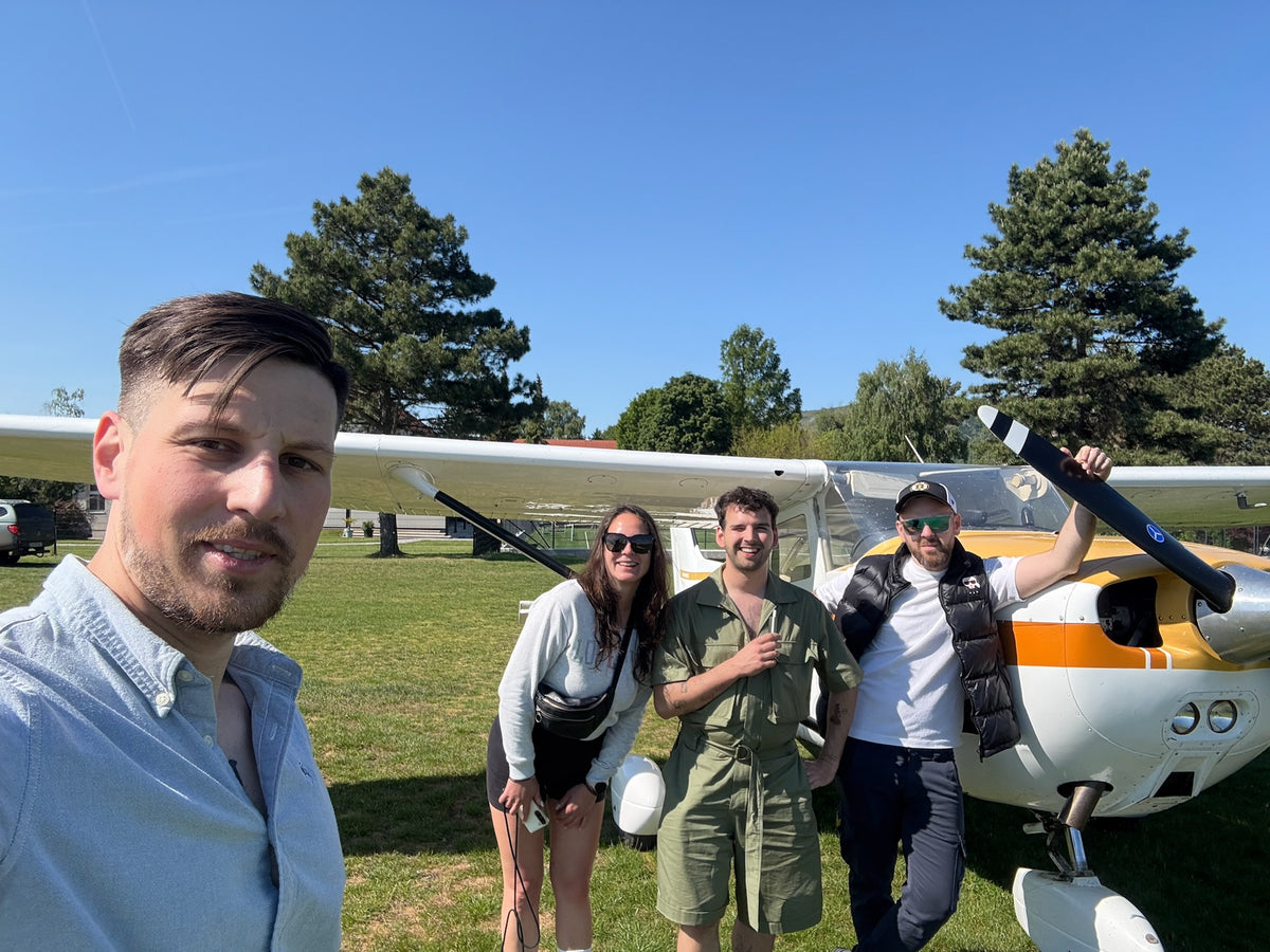 Fliege die Cessna F172N